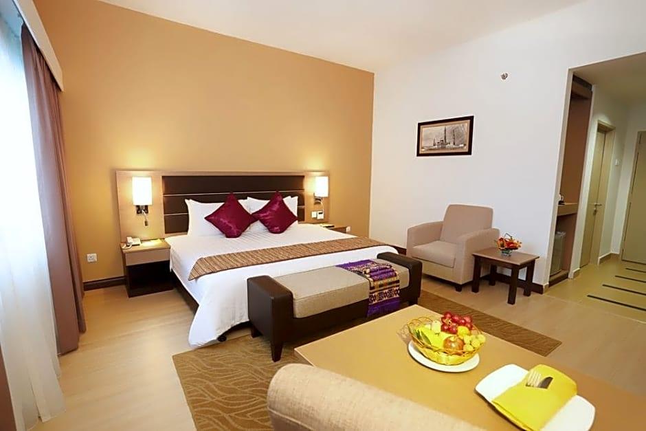 Raia Hotel & Convention Centre Terengganu Kuala Terengganu Buitenkant foto