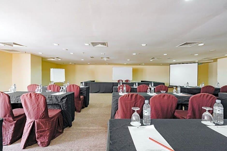 Raia Hotel & Convention Centre Terengganu Kuala Terengganu Buitenkant foto