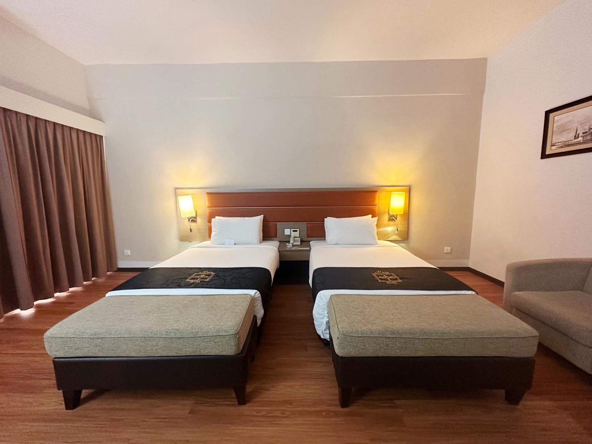 Raia Hotel & Convention Centre Terengganu Kuala Terengganu Buitenkant foto