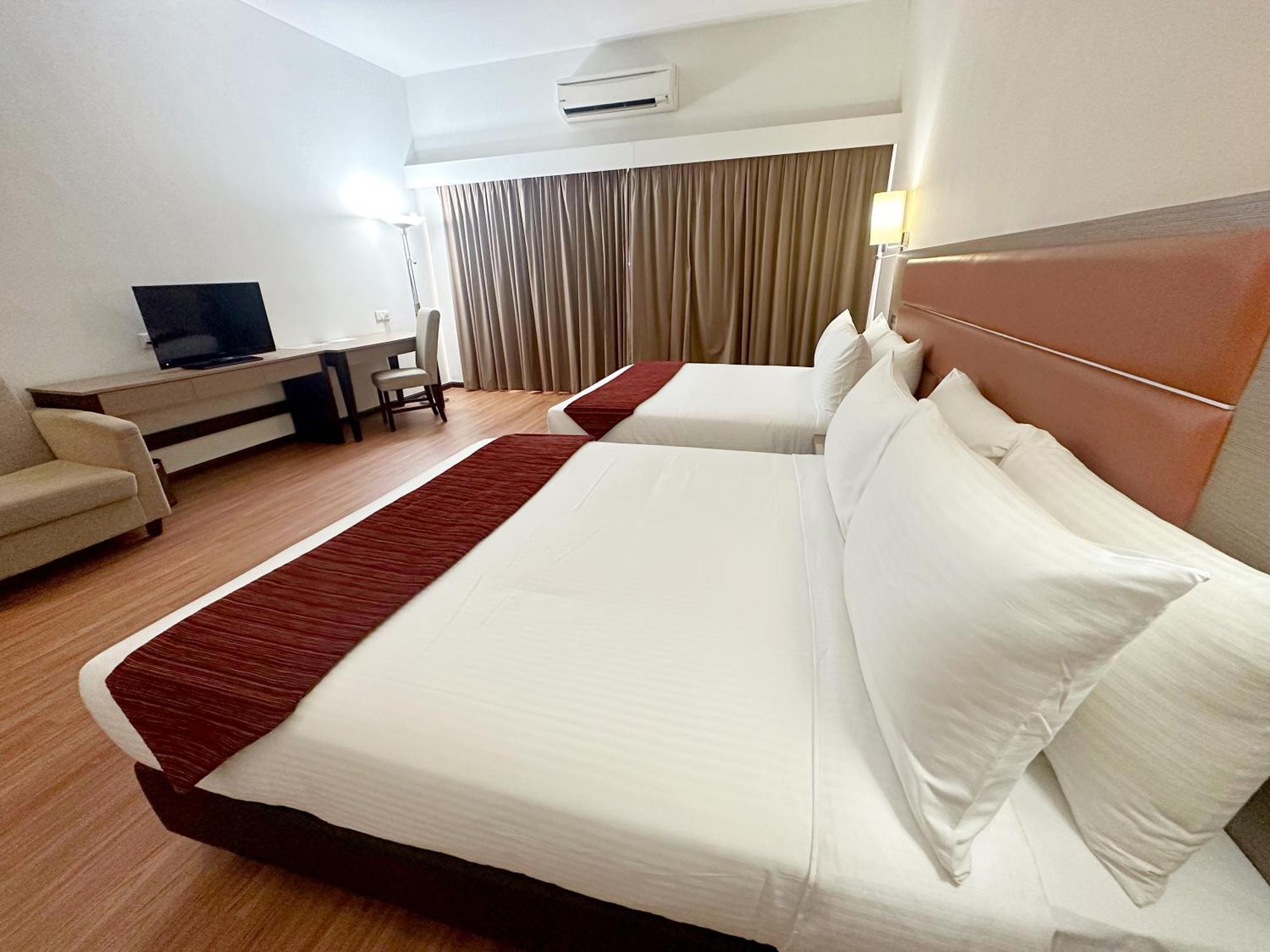 Raia Hotel & Convention Centre Terengganu Kuala Terengganu Buitenkant foto